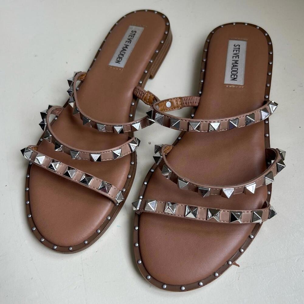 Steve Madden Lodell Stud Sandal